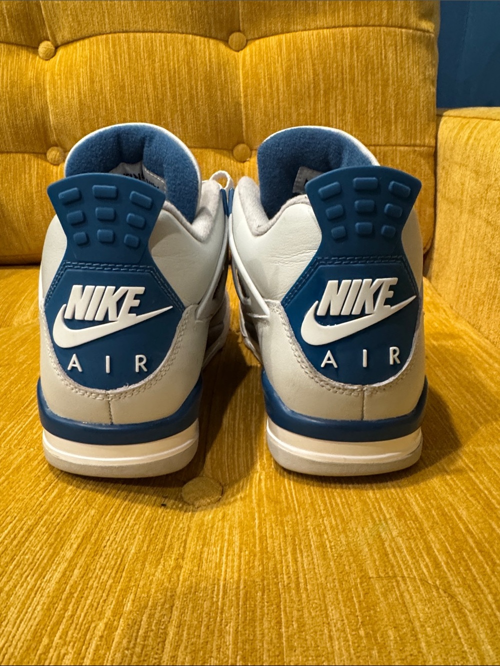 2024 Nike Air Jordan 4 Retro Military Blue 
SZ Men’s 8.5 - Picture 4 of 17